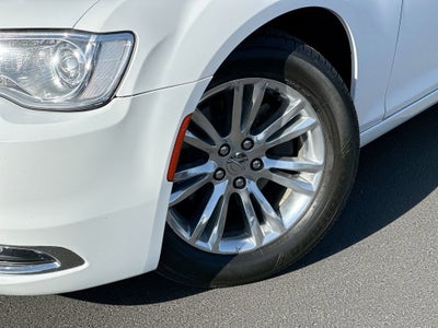 2017 Chrysler 300 300C