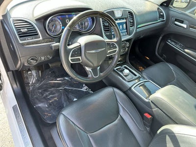 2017 Chrysler 300 300C