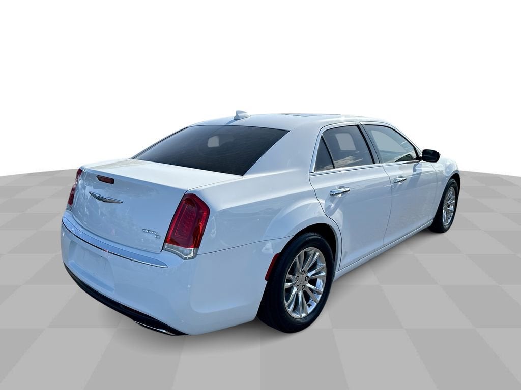 2017 Chrysler 300 300C