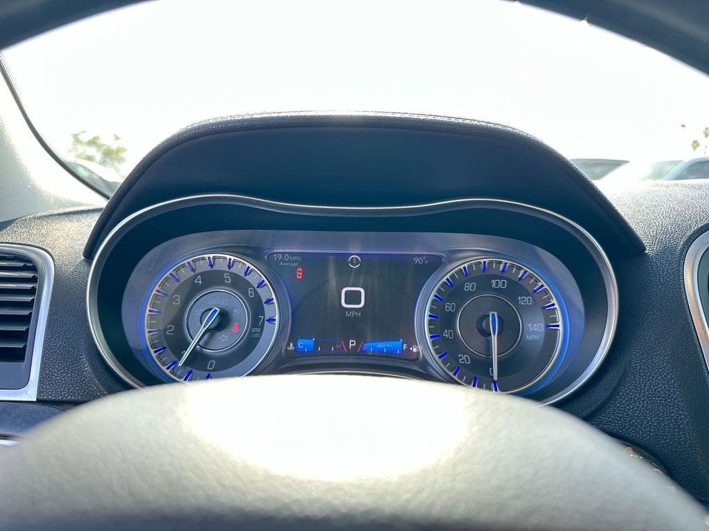 2017 Chrysler 300 300C