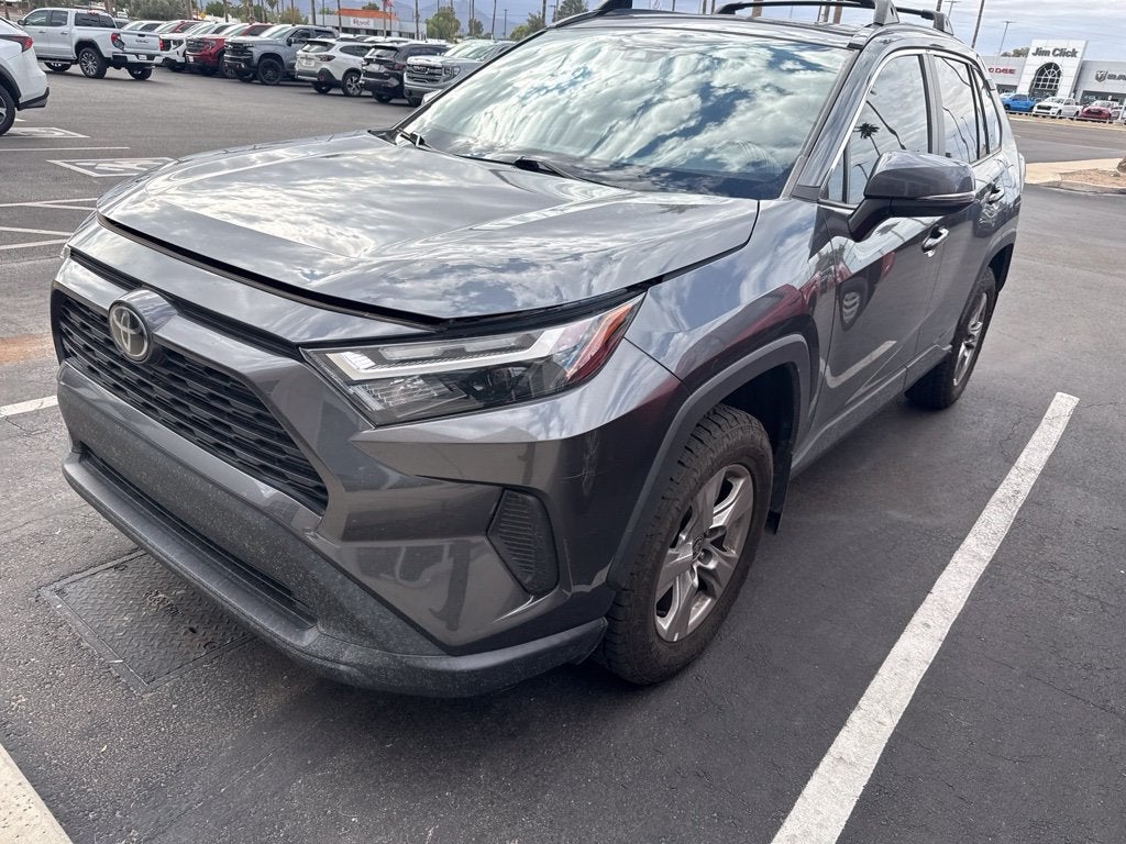 2023 Toyota RAV4 XLE