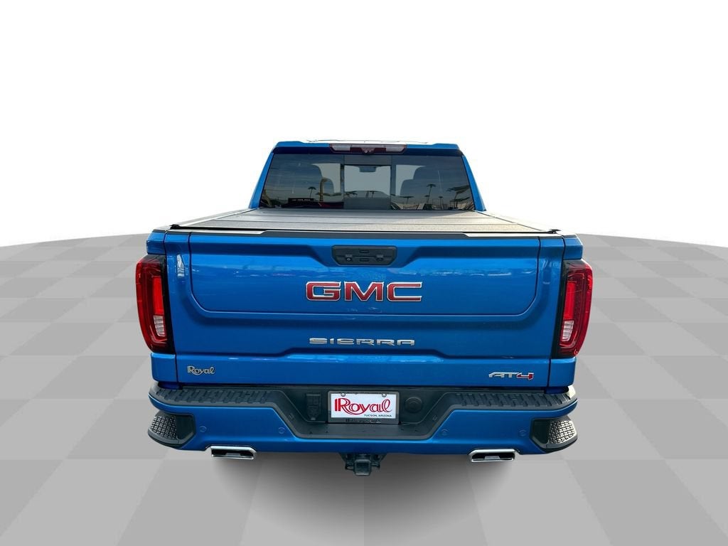 2023 GMC Sierra 1500 AT4
