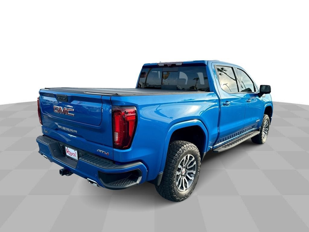 2023 GMC Sierra 1500 AT4