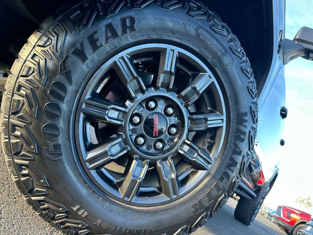 2024 GMC Sierra 1500 AT4X