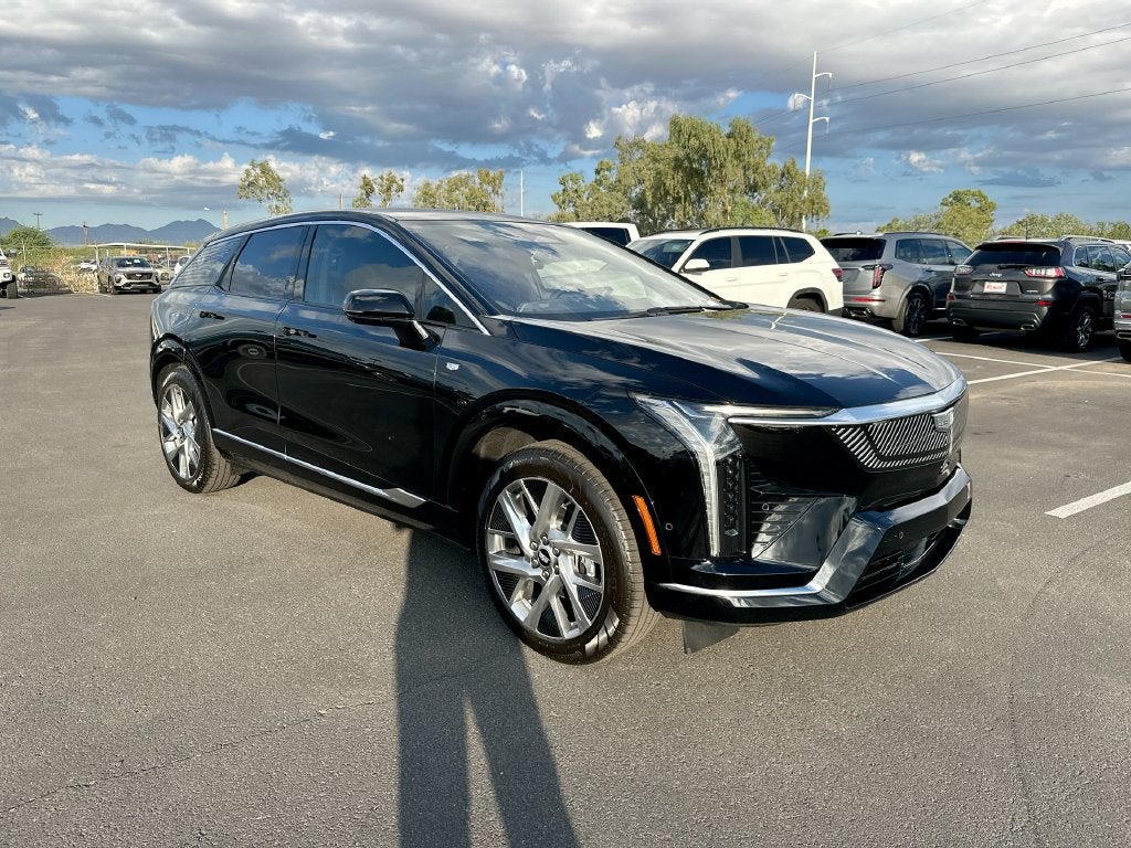 2027 Cadillac OPTIQ Luxury