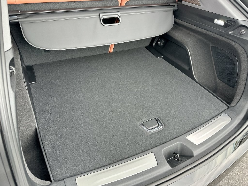 2027 Cadillac OPTIQ Premium Luxury