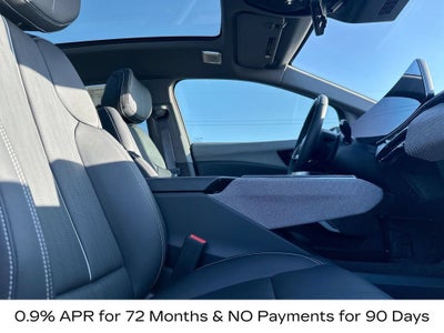 2027 Cadillac OPTIQ Premium Luxury