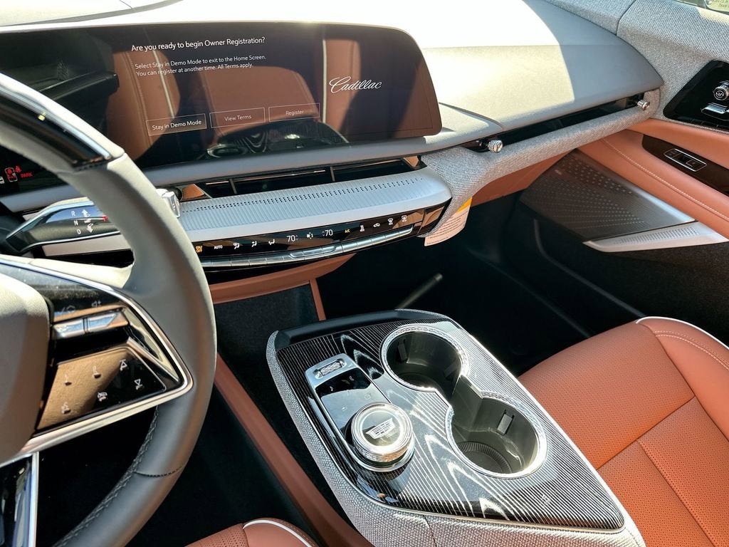 2026 Cadillac OPTIQ Premium Luxury