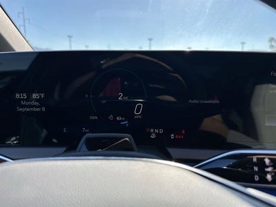 2025 Cadillac OPTIQ Luxury 2