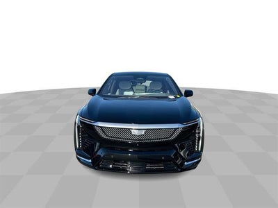 2025 Cadillac OPTIQ Luxury 2