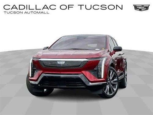 2025 Cadillac OPTIQ Luxury 2