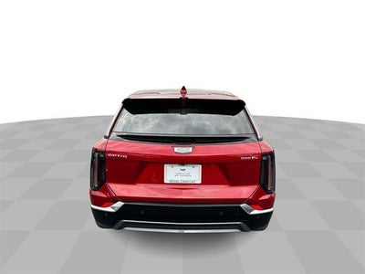 2025 Cadillac OPTIQ Luxury 2