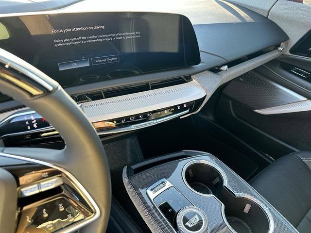 2025 Cadillac OPTIQ Sport 2