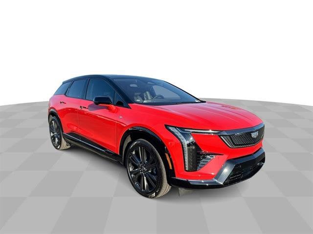 2025 Cadillac OPTIQ Sport 2