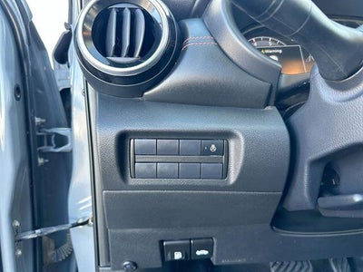 2021 Nissan Kicks SR Xtronic CVT