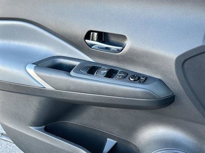 2021 Nissan Kicks SR Xtronic CVT