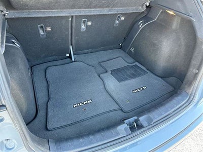 2021 Nissan Kicks SR Xtronic CVT