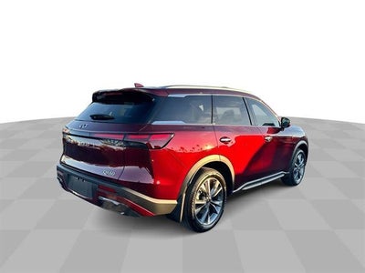 2024 INFINITI QX60 LUXE