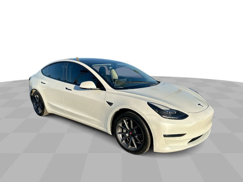 2021 Tesla Model 3 Standard Range Plus Rear-Wheel Drive