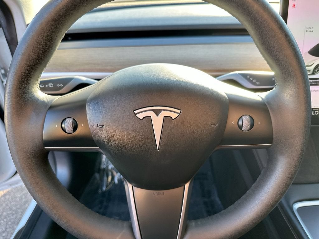 2021 Tesla Model 3 Standard Range Plus Rear-Wheel Drive