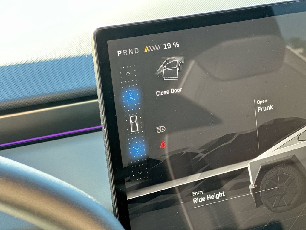 2025 Tesla Cybertruck All-Wheel Drive