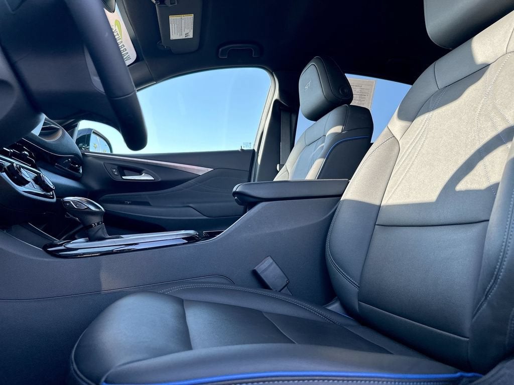 2025 Buick Envista Sport Touring