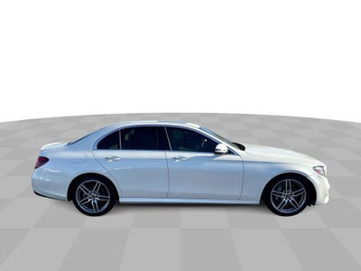 2018 Mercedes-Benz E 300 E 300