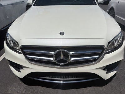 2018 Mercedes-Benz E 300 E 300