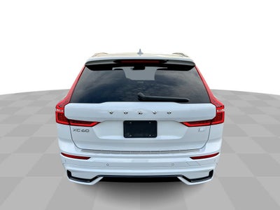 2023 Volvo XC60 Recharge Plug-In Hyb Ultimate Dark Theme