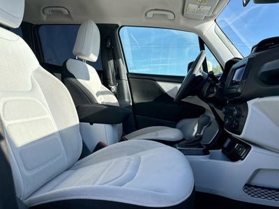 2018 Jeep Renegade Latitude FWD