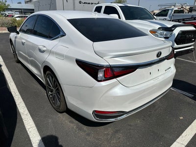 2024 Lexus ES 300h