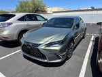 2025 Lexus ES 300h Luxury
