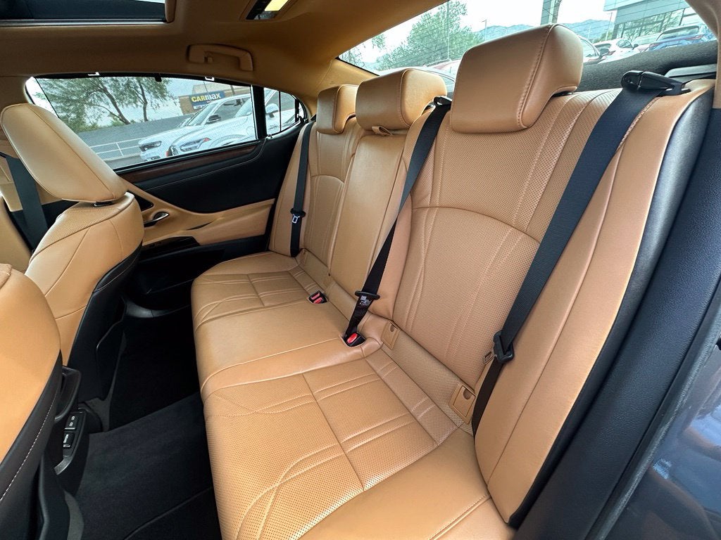 2022 Lexus ES 350 Ultra Luxury