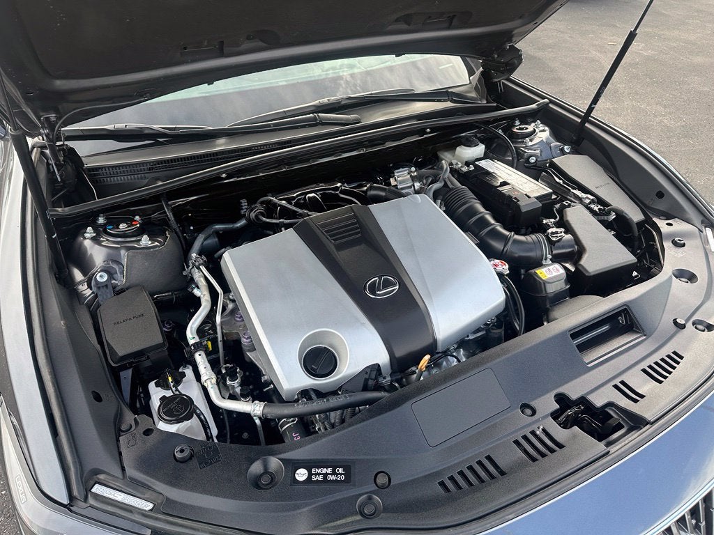 2022 Lexus ES 350 Ultra Luxury