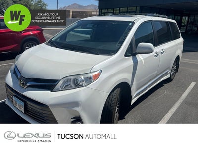 2019 Toyota Sienna XLE 7 Passenger with Auto-Access Seat