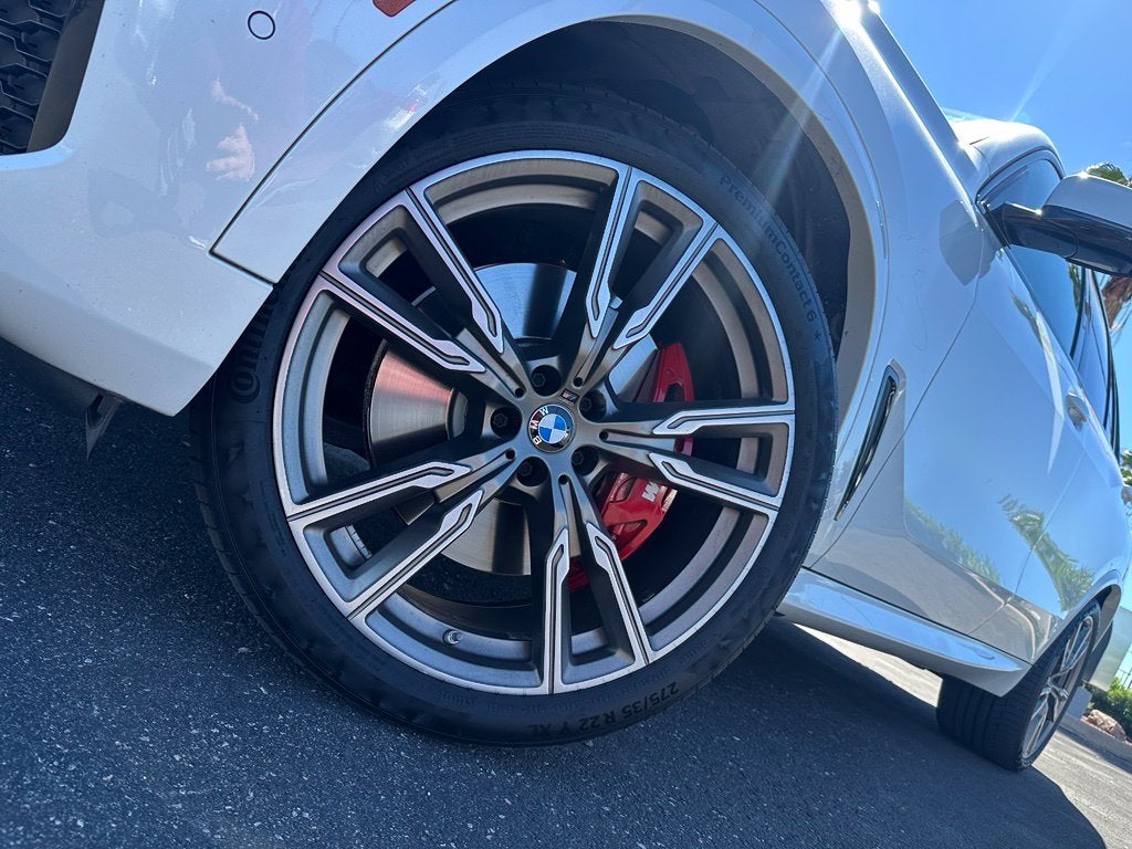 2022 BMW X5 M50i