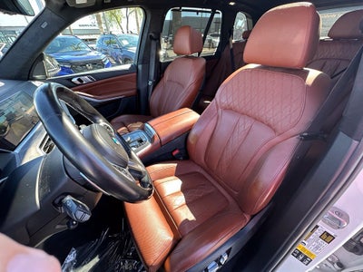 2022 BMW X5 M50i