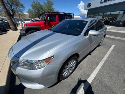2014 Lexus ES 300h