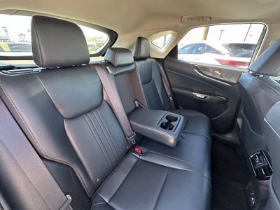 2025 Lexus NX 350h Premium