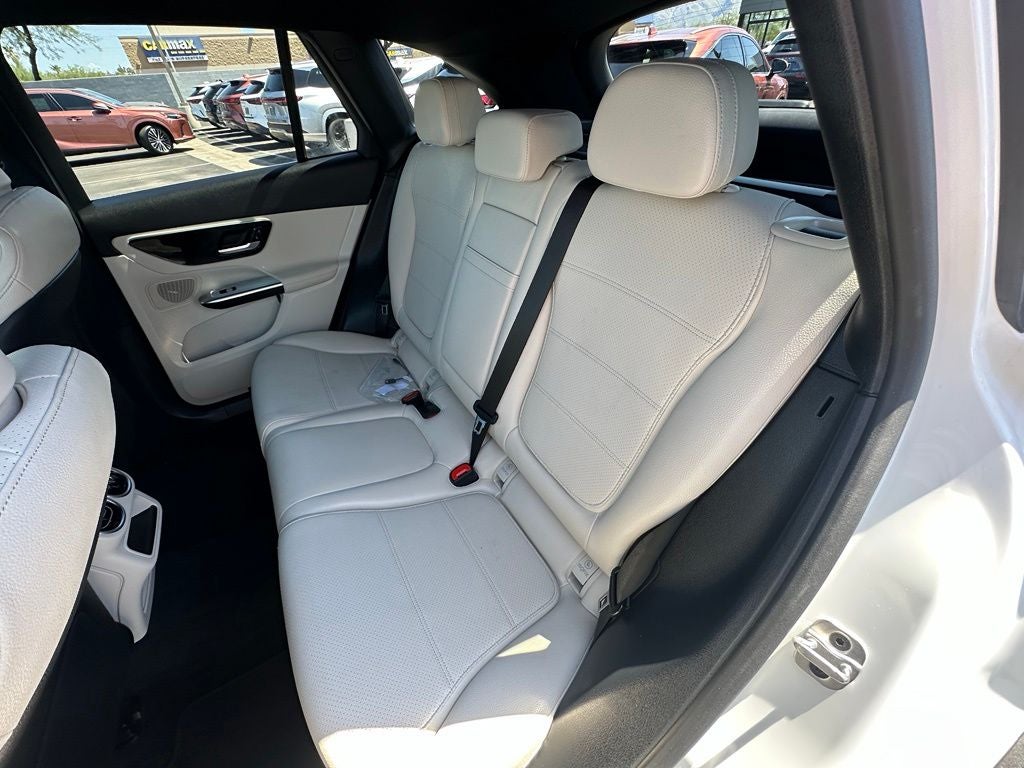 2025 Mercedes-Benz GLC GLC 300