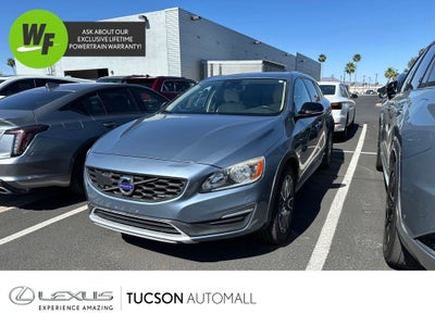 2017 Volvo V60 Cross Country T5