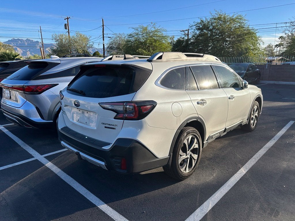 2020 Subaru Outback Touring