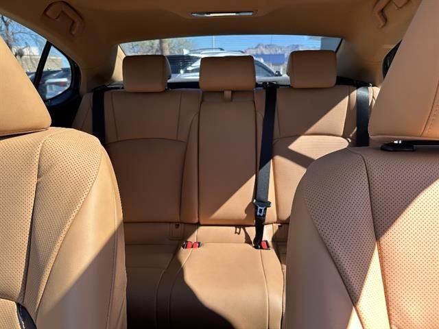 2023 Lexus ES Premium