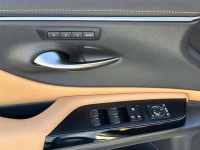 2024 Lexus ES 350 Ultra Luxury