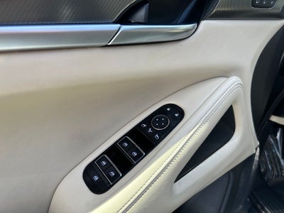 2022 INFINITI QX60 LUXE
