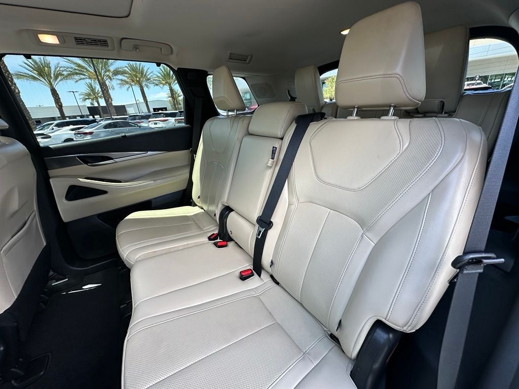 2022 INFINITI QX60 LUXE