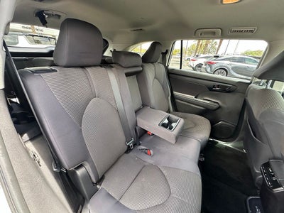 2023 Toyota Highlander LE