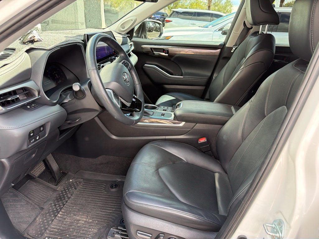 2023 Toyota Highlander Limited
