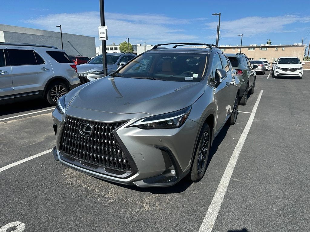 2025 Lexus NX 350h Premium