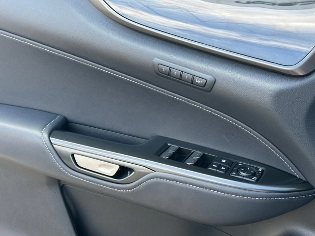 2025 Lexus NX 350h Premium